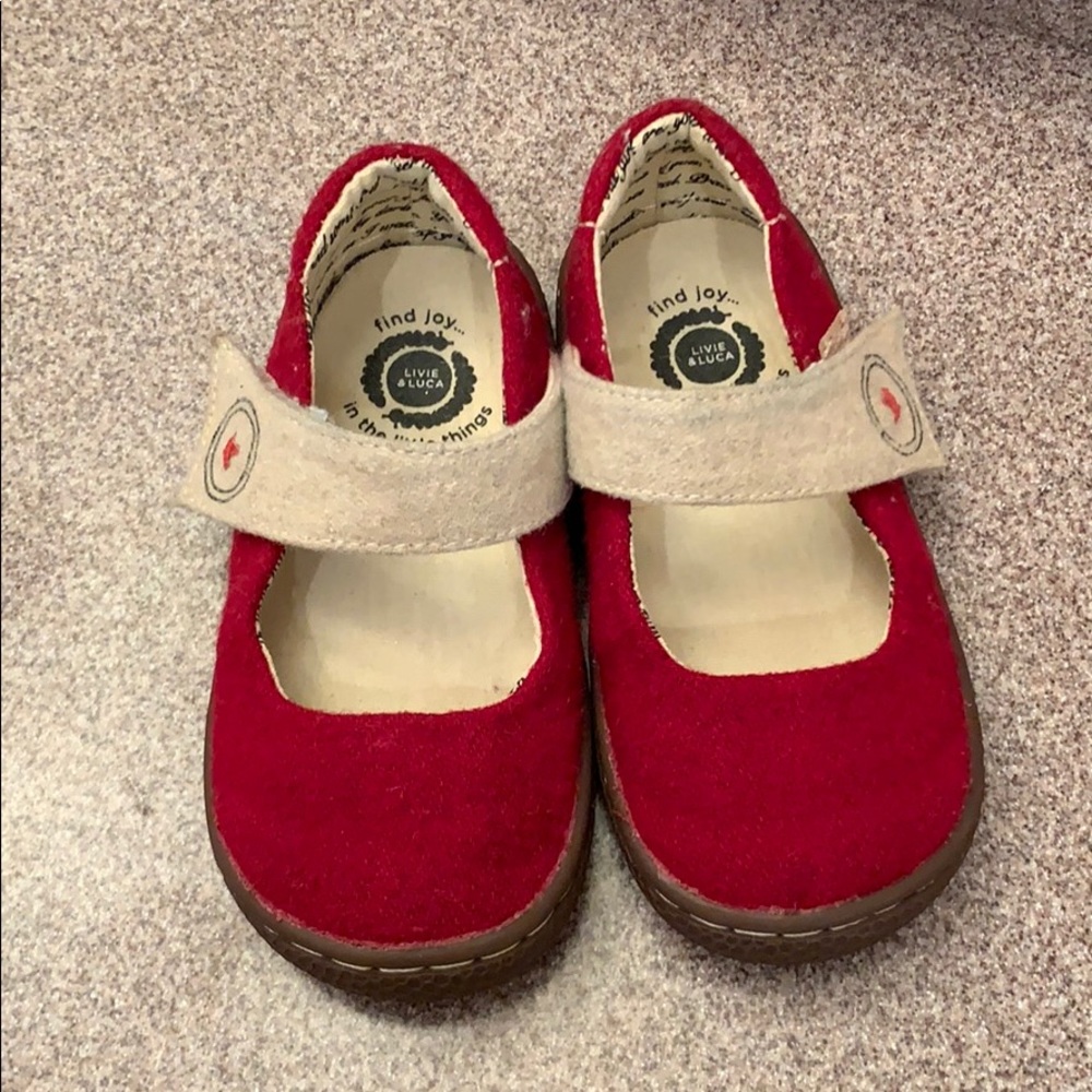 Dark red Classic Smooth Textile livi and Lucas